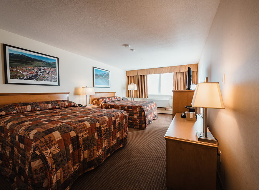 Superior Room 2 Queens 1